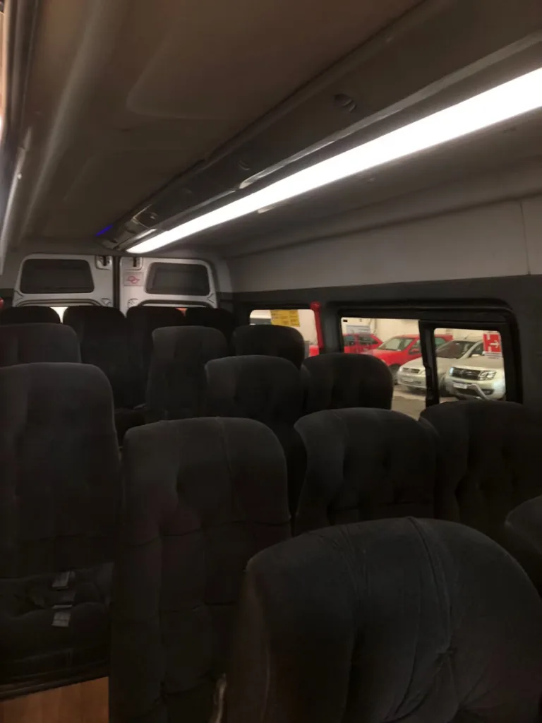 Ônibus SPRINTER CDI 415 EXECUTIVA JM 2019 seminovo à venda, código 1346 - foto 07