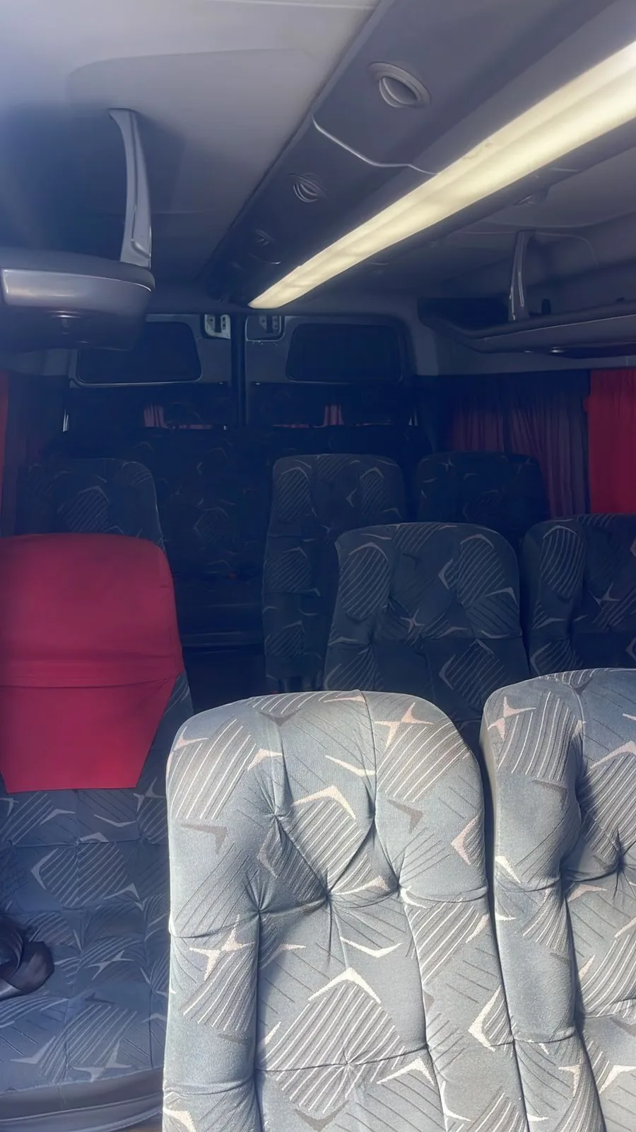 Ônibus SPRINTER CDI 415 EXECUTIVA JM 2019 seminovo à venda, código 1426 - foto 07