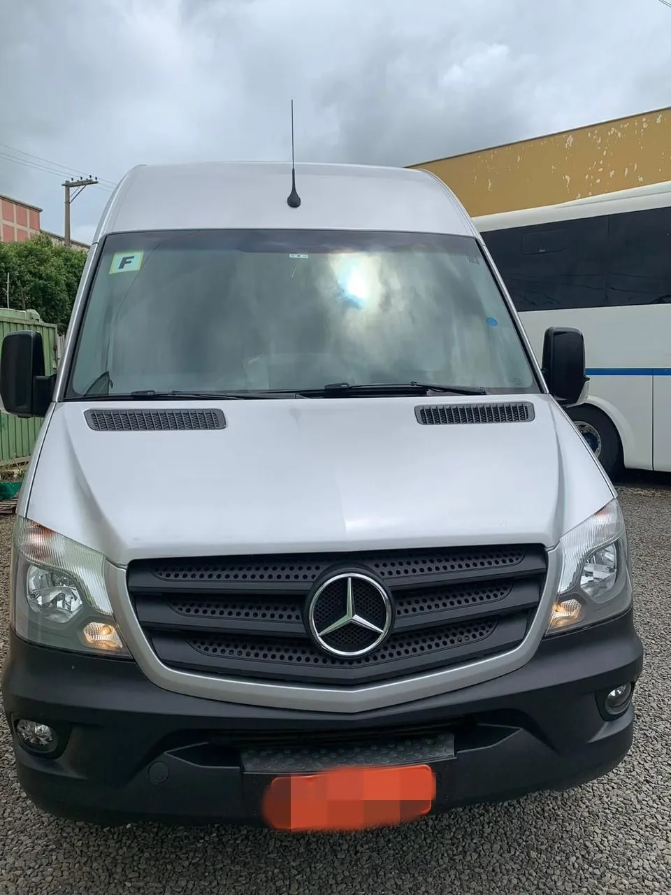 Ônibus SPRINTER CDI 415 EXECUTIVA JM 2019 seminovo à venda, código 1580 - foto 01