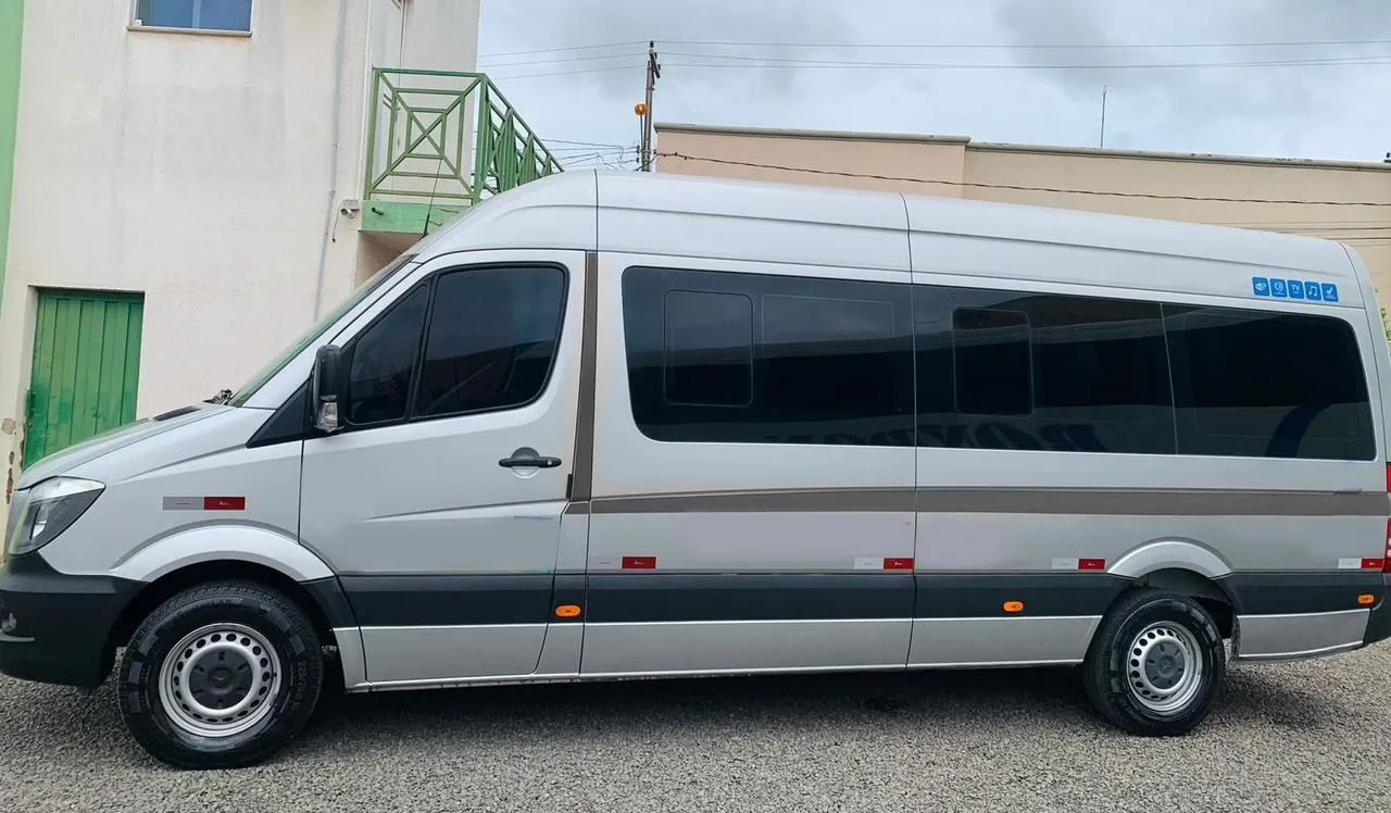 Ônibus SPRINTER CDI 415 EXECUTIVA JM 2019 seminovo à venda, código 1580 - foto 03