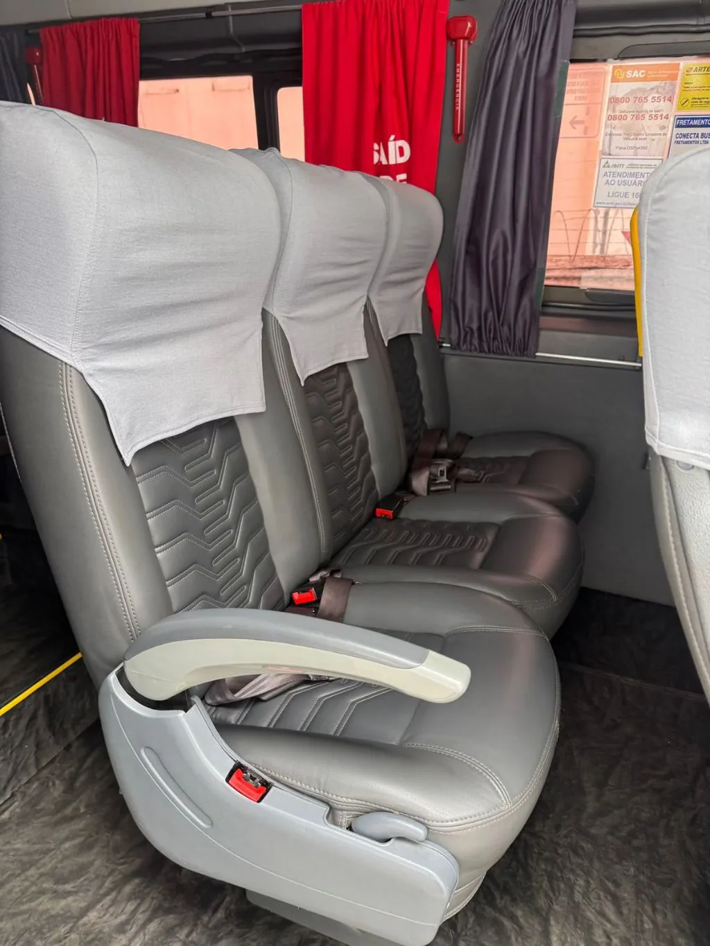 Ônibus SPRINTER CDI 415 EXECUTIVA JM 2019 seminovo à venda, código 1654 - foto 08