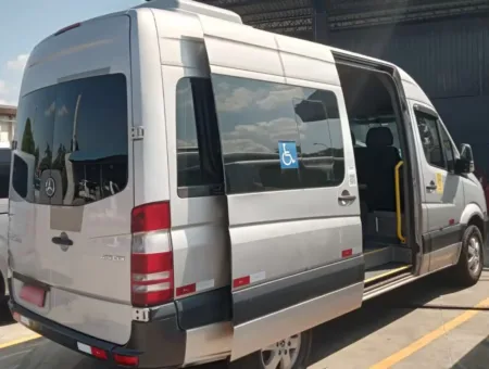 Ônibus SPRINTER CDI 415 LUXO JM 2017 seminovo à venda, código 1612 - foto 02