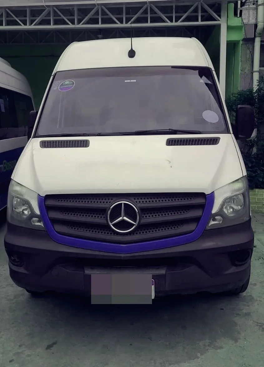 Ônibus SPRINTER CDI 415 LUXO JM 2019 seminovo à venda, código 100 - foto 01