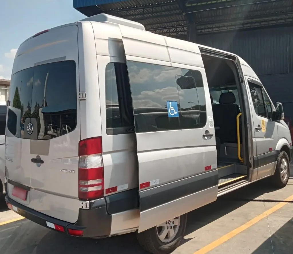 Ônibus SPRINTER CDI 415 LUXO JM 2019 seminovo à venda, código 1613 - foto 02