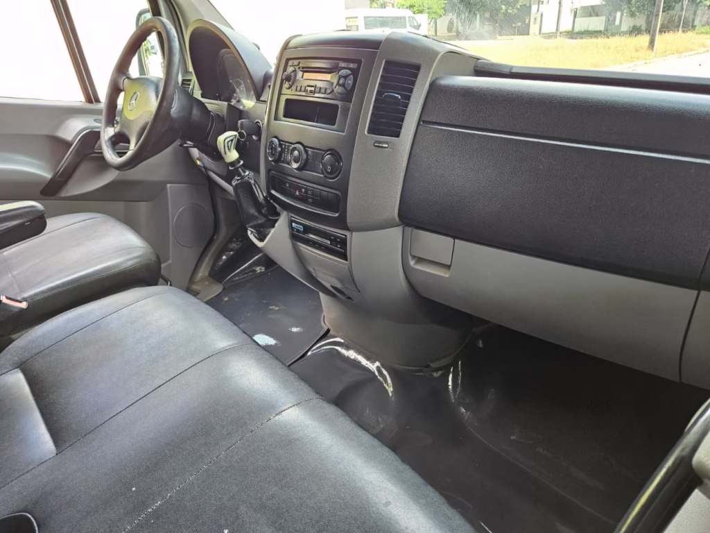 SPRINTER CDI 415 ANO 2014 TETO ALTO LUXO JM COD.1448