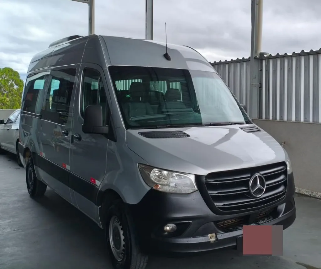 Ônibus SPRINTER CDI 416 CURTA T.ALTO LUXO JM 2020 seminovo à venda, código 28 - foto 01