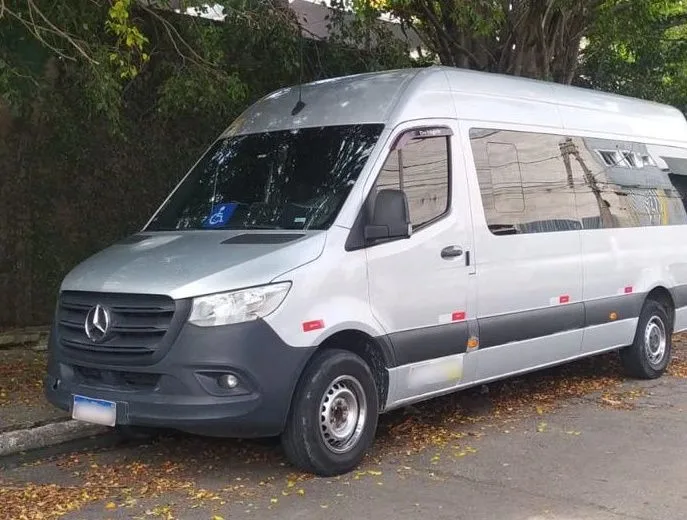Ônibus SPRINTER CDI 416 EXECUTIVA JM 2020 seminovo à venda, código 1531 - foto 03