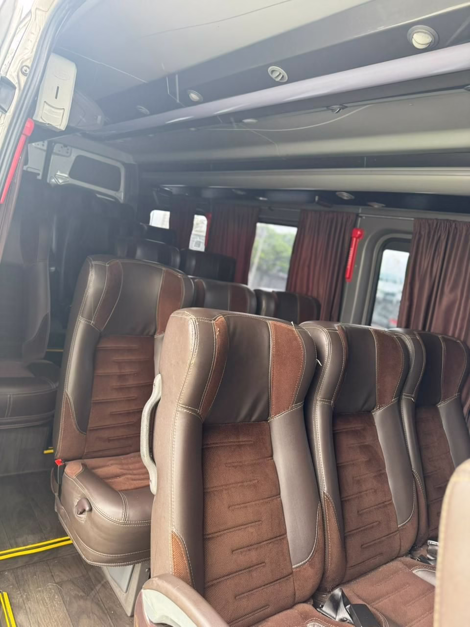 SPRINTER CDI 416 ANO 2020 EXECUTIVA JM COD.1531