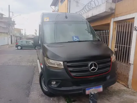 Ônibus SPRINTER CDI 416 EXECUTIVA JM 2021 seminovo à venda, código 1349 - foto 01