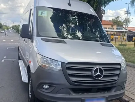 Ônibus SPRINTER CDI 416 EXECUTIVA JM 2022 seminovo à venda, código 1656 - foto 01