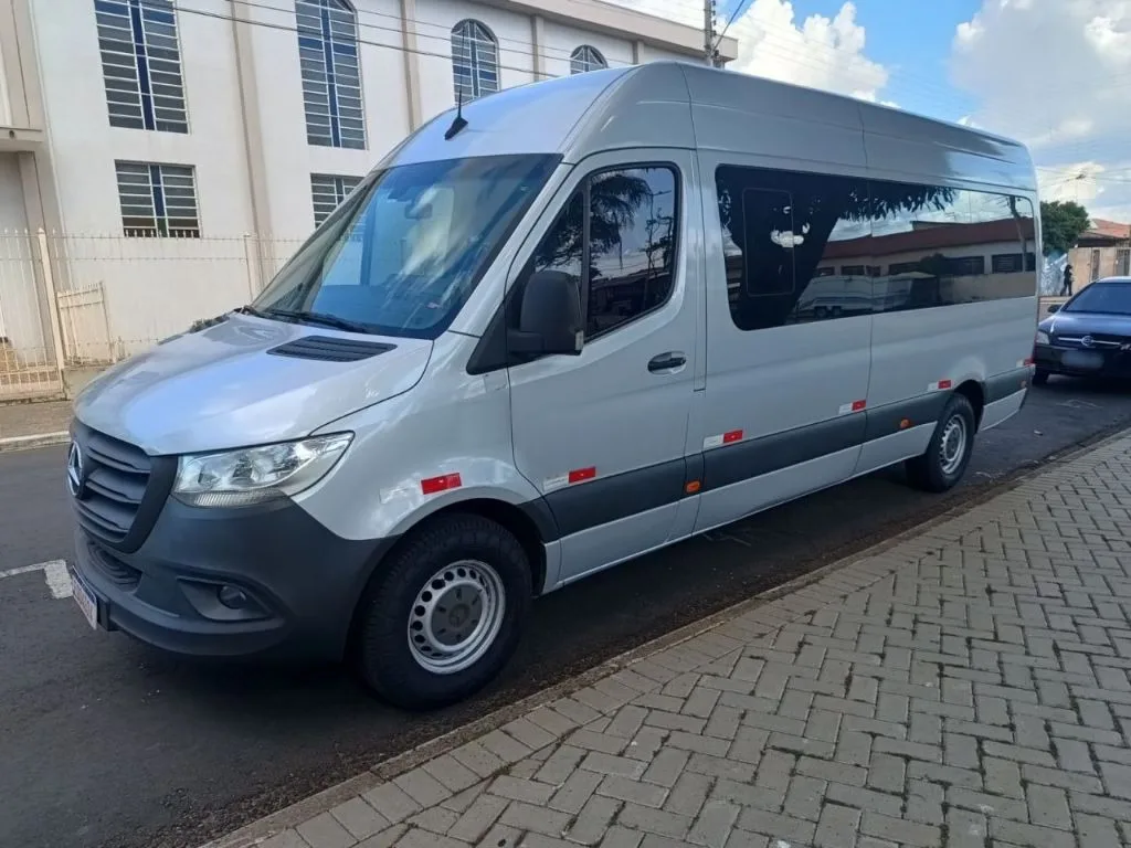 Ônibus SPRINTER CDI 416 EXECUTIVA JM 2022 seminovo à venda, código 1656 - foto 02