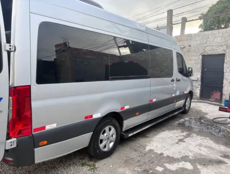 Ônibus SPRINTER CDI 416 LONGA EXECUTIVA JM 2022 seminovo à venda, código 1696 - foto 03