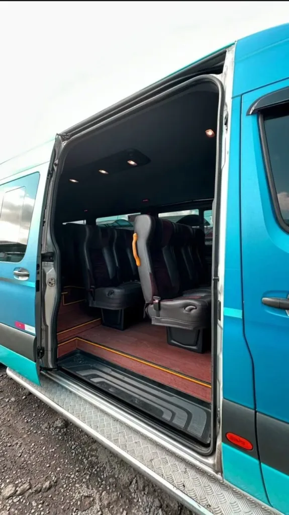 Ônibus SPRINTER CDI 416 LUXO JM 2022 seminovo à venda, código 299 - foto 04
