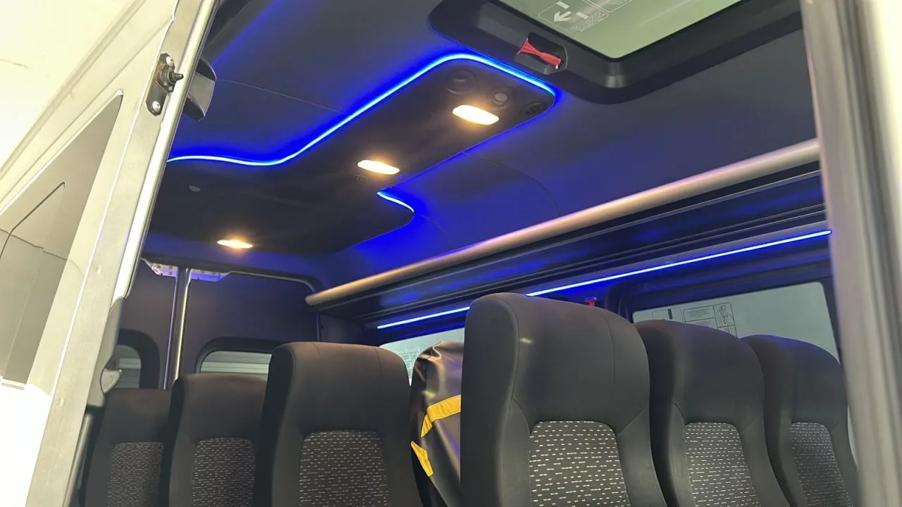 Ônibus SPRINTER CDI 416 TETO ALTO LUXO JM 2020 seminovo à venda, código 1313 - foto 05