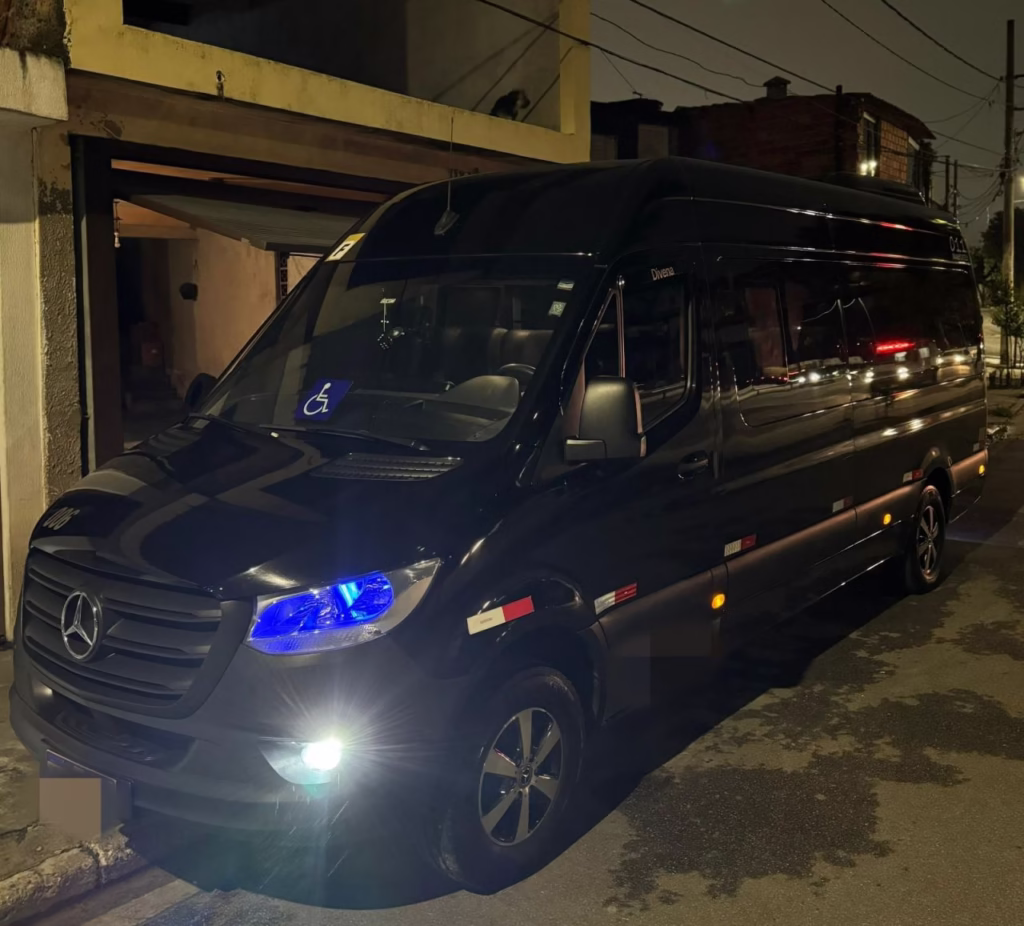 SPRINTER CDI 417 ANO 2024 EXECUTIVA JM COD.1378