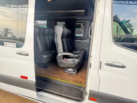 Ônibus SPRINTER CDI 417 EXECUTIVA JM 2024 seminovo à venda, código 1644 - foto 06