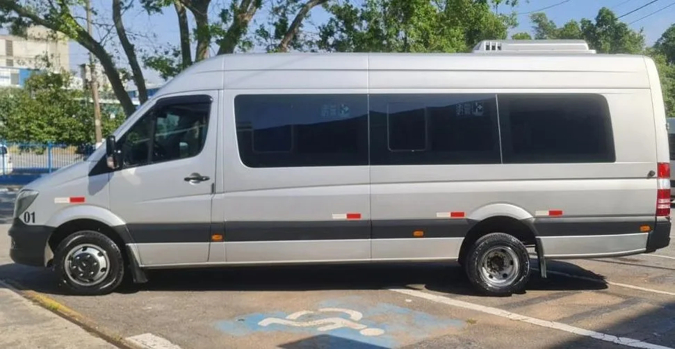 Ônibus SPRINTER CDI 515 EXECUTIVA JM 2017 seminovo à venda, código 1490 - foto 05