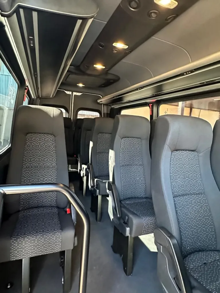 Ônibus SPRINTER CDI 517 EXECUTIVA JM 2024 seminovo à venda, código 1492 - foto 07