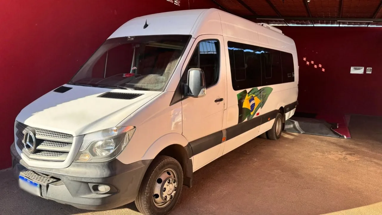 Ônibus SPRINTER M. BENZ 515 CDI EXEC JM 2019 seminovo à venda, código 1510 - foto 01