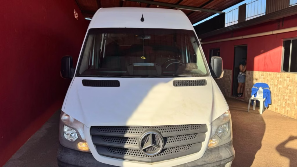 M. BENZ SPRINTER 515 CDI ANO 2019 EXEC JM COD.1510