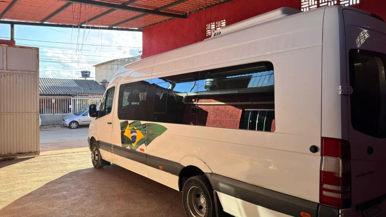 Ônibus SPRINTER M. BENZ 515 CDI EXEC JM 2019 seminovo à venda, código 1510 - foto 04