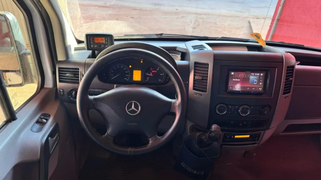 Ônibus SPRINTER M. BENZ 515 CDI EXEC JM 2019 seminovo à venda, código 1510 - foto 06