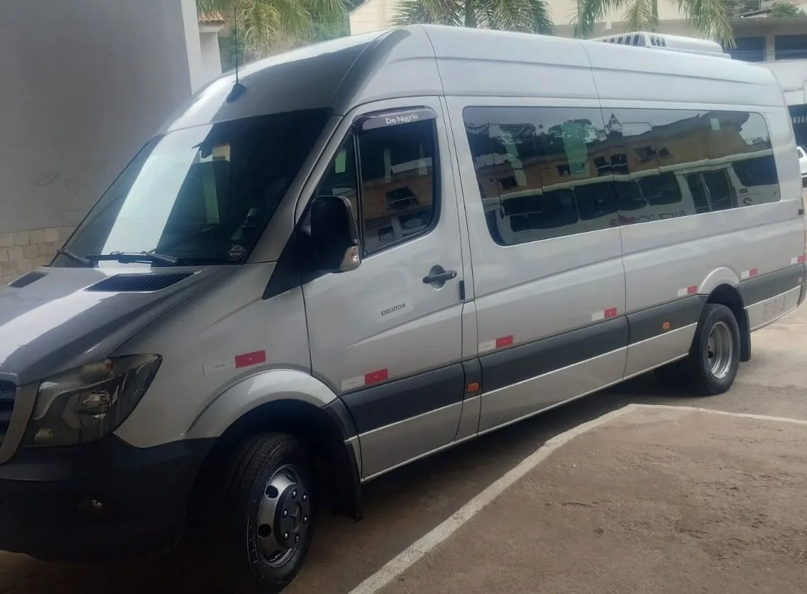 Ônibus SPRINTER M. BENZ 515 CDI EXEC JM 2019 seminovo à venda, código 1512 - foto 03