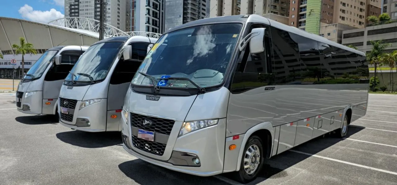 Ônibus VOLARE FLY 9 AGRALE JM 2023 seminovo à venda, código 1323 - foto 01