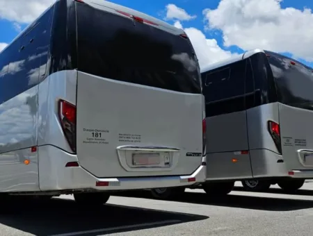 Ônibus VOLARE FLY 9 AGRALE JM 2023 seminovo à venda, código 1323 - foto 03