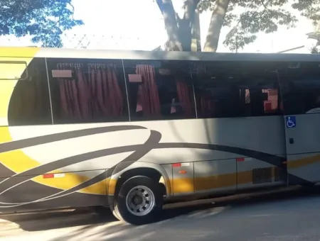 Ônibus VOLARE W9 LIMOUSINE AGRALE MA 10 JM 2014 seminovo à venda, código 1447 - foto 07