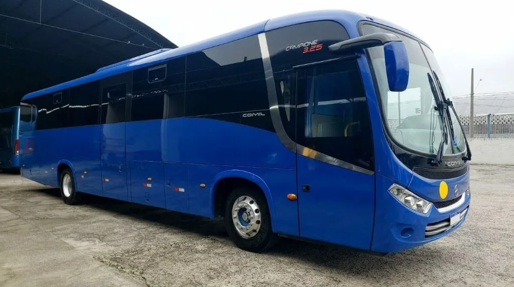 Ônibus COMIL CAMPIONE 3.25 M.BENZ OF 1721 JM 2023 seminovo à venda, código 244 - foto 01