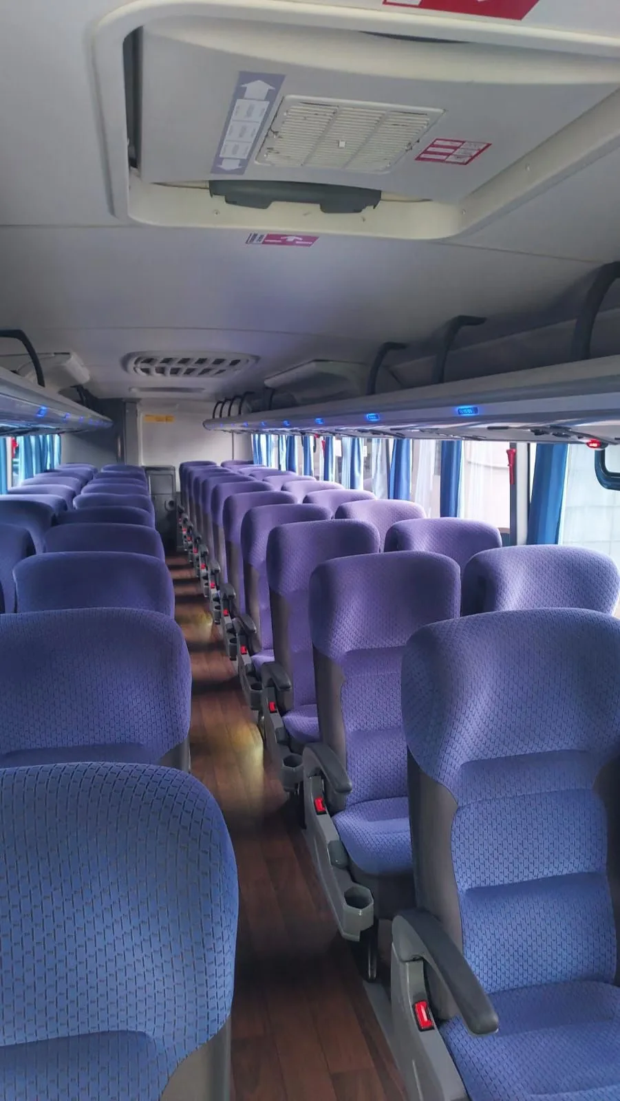Ônibus COMIL CAMPIONE 3.25 M.BENZ OF 1721 JM 2023 seminovo à venda, código 244 - foto 08