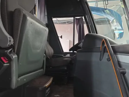 Ônibus COMIL CAMPIONE INVICTUS 1200 O500 RS JM 2025 seminovo à venda, código 940 - foto 05