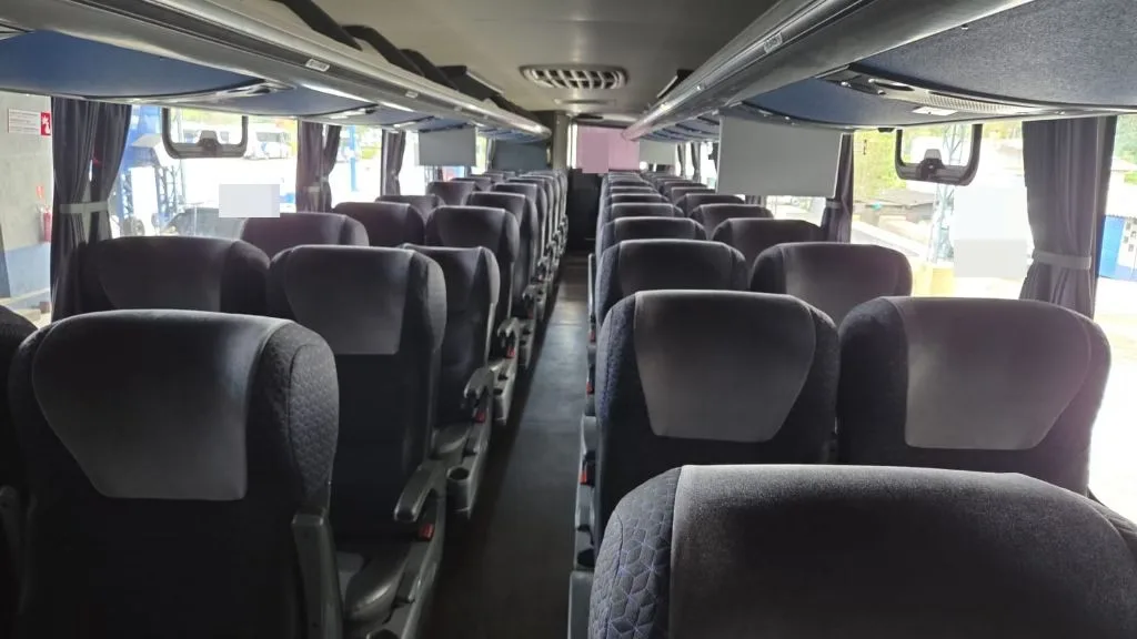 Ônibus COMIL CAMPIONE INVICTUS 1200 O500 RS JM 2025 seminovo à venda, código 940 - foto 07