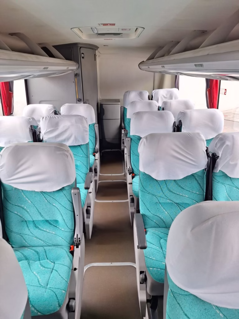 COMIL INVICTUS 1050 ANO 2019 SCANIA K310 JM COD.869