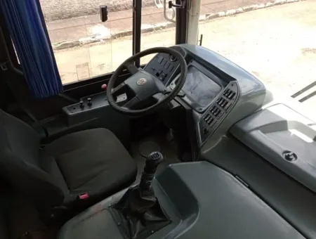 Ônibus COMIL ÔNIBUS RODOVIÁRIO VERSATILLE VW 2013 seminovo à venda, código 149 - foto 03