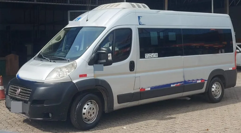 Ônibus FIAT DUCATO MULT 2.3 JM 2018 seminovo à venda, código 733 - foto 02