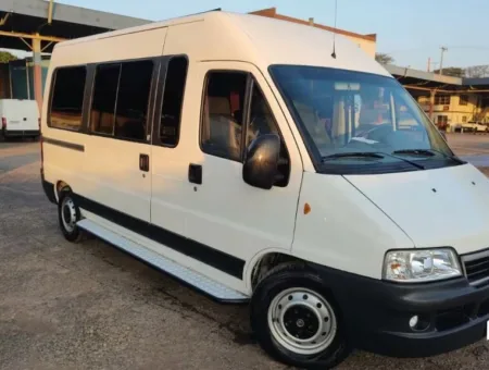 Ônibus FIAT DUCATO MULT VAN 12 LUGARES 2014 seminovo à venda, código 103 - foto 01