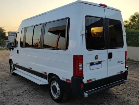 Ônibus FIAT DUCATO MULT VAN 12 LUGARES 2014 seminovo à venda, código 103 - foto 04