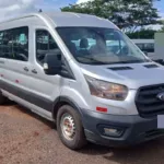 Ônibus FORD TRANSIT VAN 16 LUGARES 2022 seminovo à venda, código 164 - foto 01