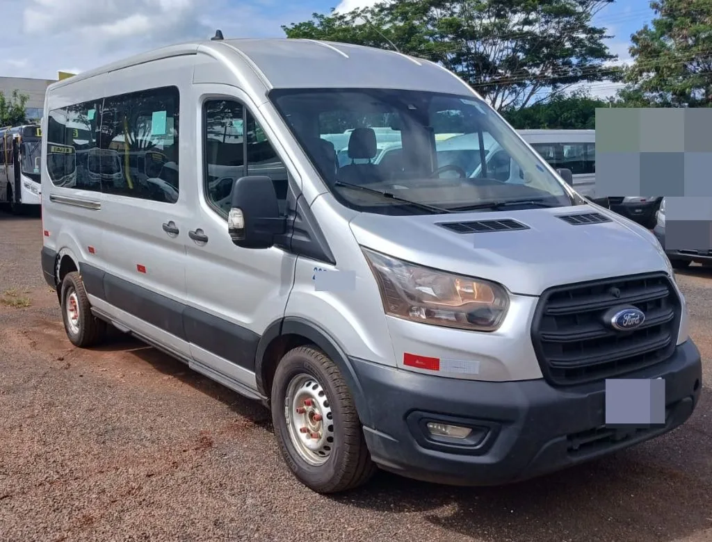 Ônibus FORD TRANSIT VAN 16 LUGARES 2022 seminovo à venda, código 164 - foto 01