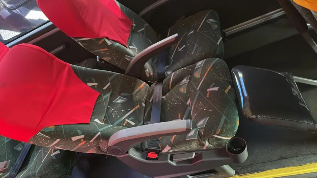 Ônibus IRIZAR I6 M.B O500 RSD JM 2015 seminovo à venda, código 934 - foto 04