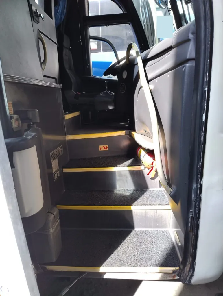 Ônibus IRIZAR I6 SCANIA K310 JM 2013 seminovo à venda, código 1218 - foto 05