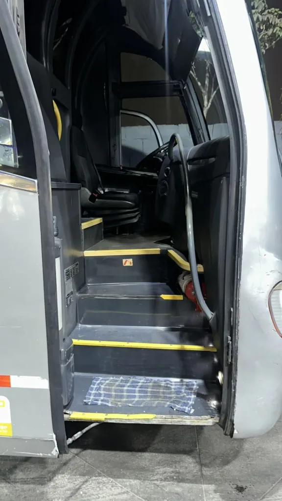 Ônibus IRIZAR I6 SCANIA K310 JM 2014 seminovo à venda, código 1255 - foto 03