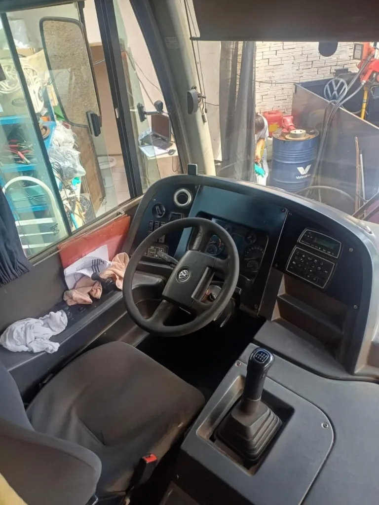 Ônibus MARCOPOLO IDEALE 770 VW 17.230 JM 2019 seminovo à venda, código 1295 - foto 04