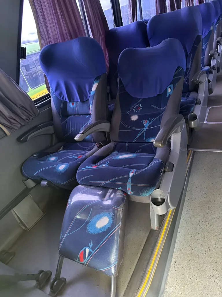 Ônibus MARCOPOLO PARADISO 1200 G7 SCANIA K 360 JM 2013 seminovo à venda, código 1023 - foto 05
