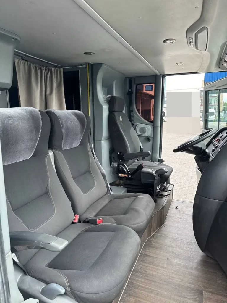 Ônibus MARCOPOLO PARADISO 1800 DD G7 B420 R JM 2021 seminovo à venda, código 124 - foto 04