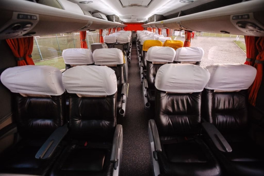Ônibus MARCOPOLO PARADISO 1800 DD G7 K 440 JM 2015 seminovo à venda, código 653 - foto 05