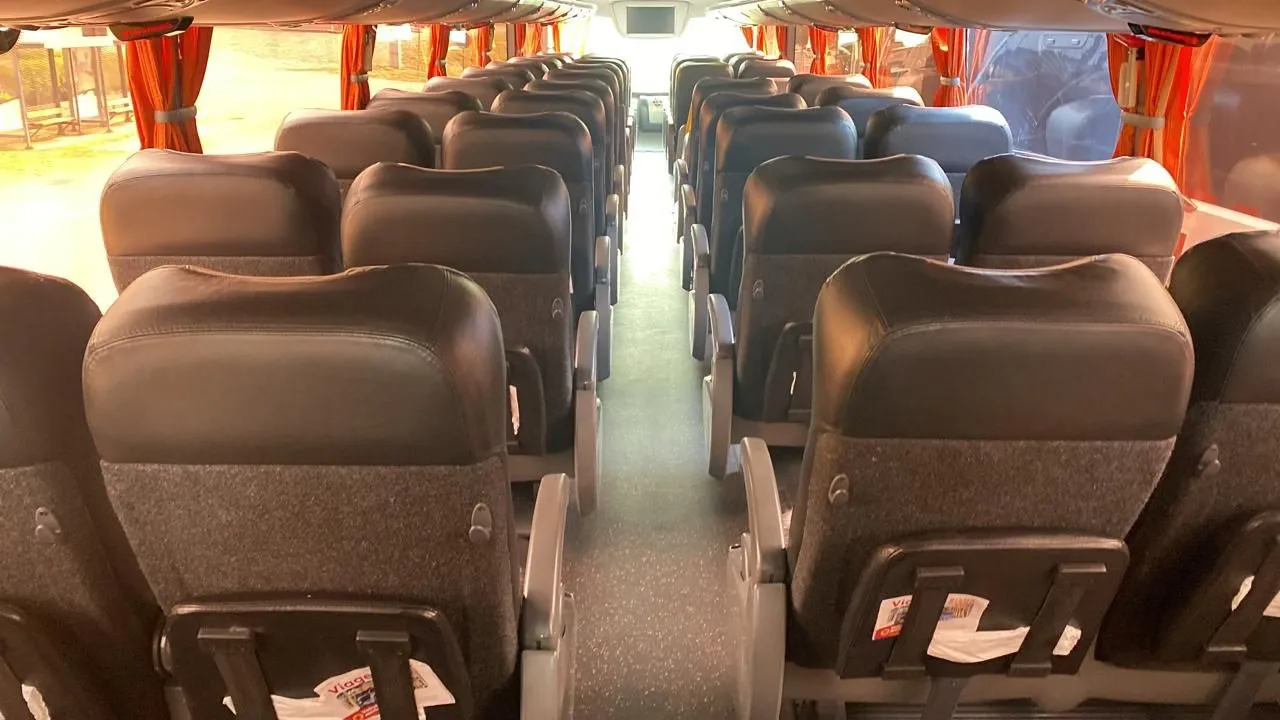 Ônibus MARCOPOLO PARADISO 1800 DD G7 K440 4 JM 2017 seminovo à venda, código 125 - foto 11