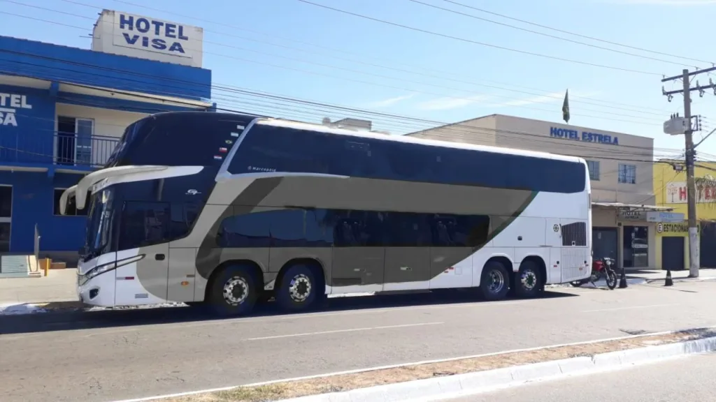 Ônibus MARCOPOLO PARADISO DD 1800 G7 K400 JM 2014 seminovo à venda, código 1420 - foto 04